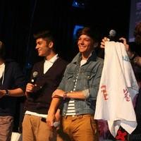 One Direction attends a fan event at the Hotel Arena | Picture 95482